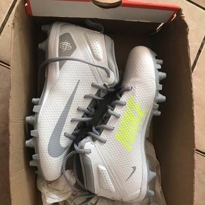 Women’s Nike lacrosse cleats
